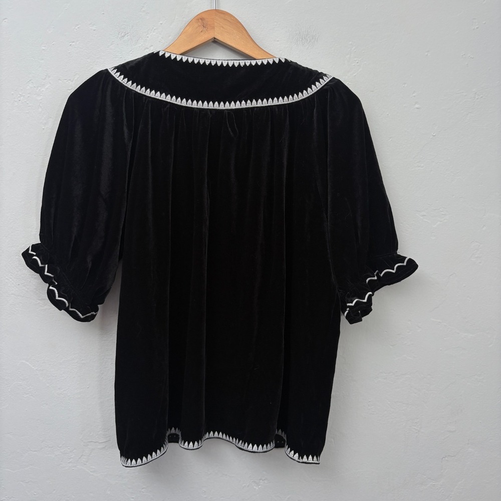 Fate Puff Sleeve Embroidered Velvet Top Women Size Medium Black New - Picture 9 of 12